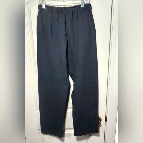 🛍 4/$20 🛍 Gildan Black Softball Sweatpants-Size Large - Picture 2 of 4